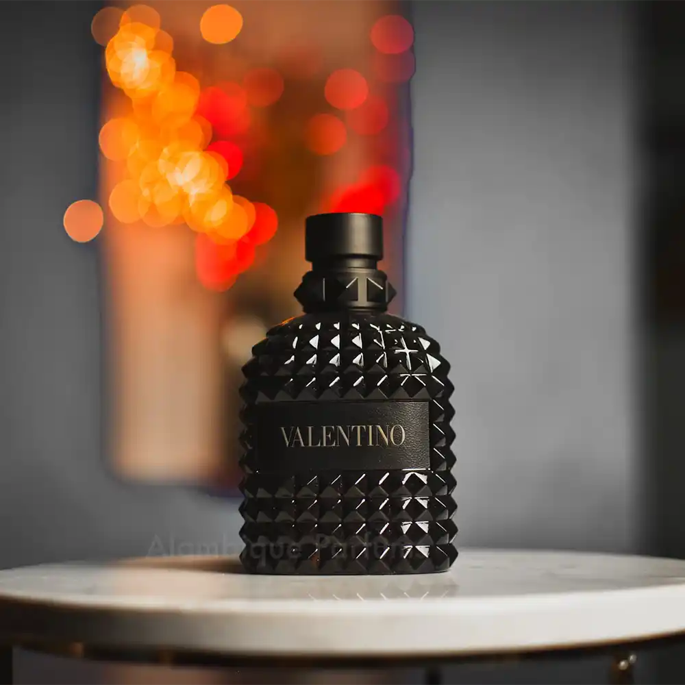 VALENTINO Born In Roma UomoRockstud Noir Eau de Toilette 100ml