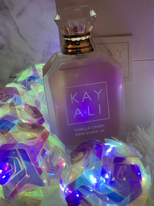 Kayali Vanilla Candy Rock Sugar 42 100ml
